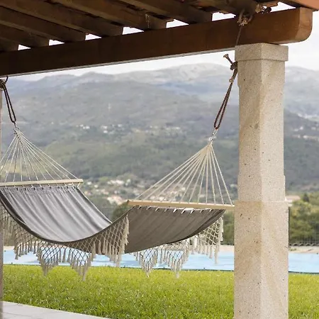 度假居 Chalet De Nunide Moradida Privada Com Piscina 阿尔库什迪瓦尔德维什