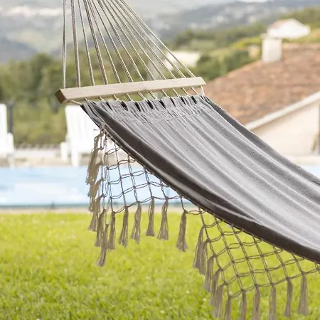 Chalet De Nunide Moradida Privada Com Piscina *